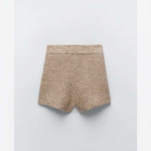 Zara Nude Beige Limited Edition Soft Wool Blend Knit Shorts med